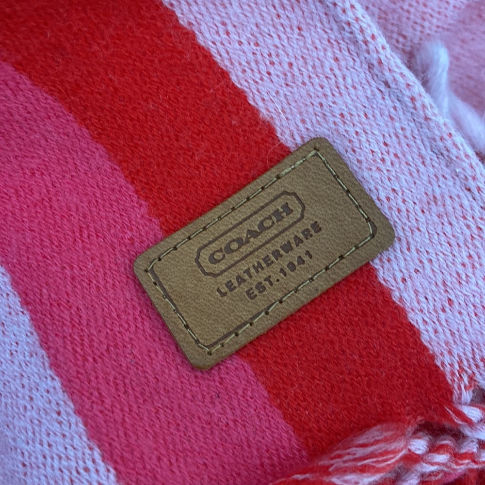 Coach scarf - Picture 2 of 2